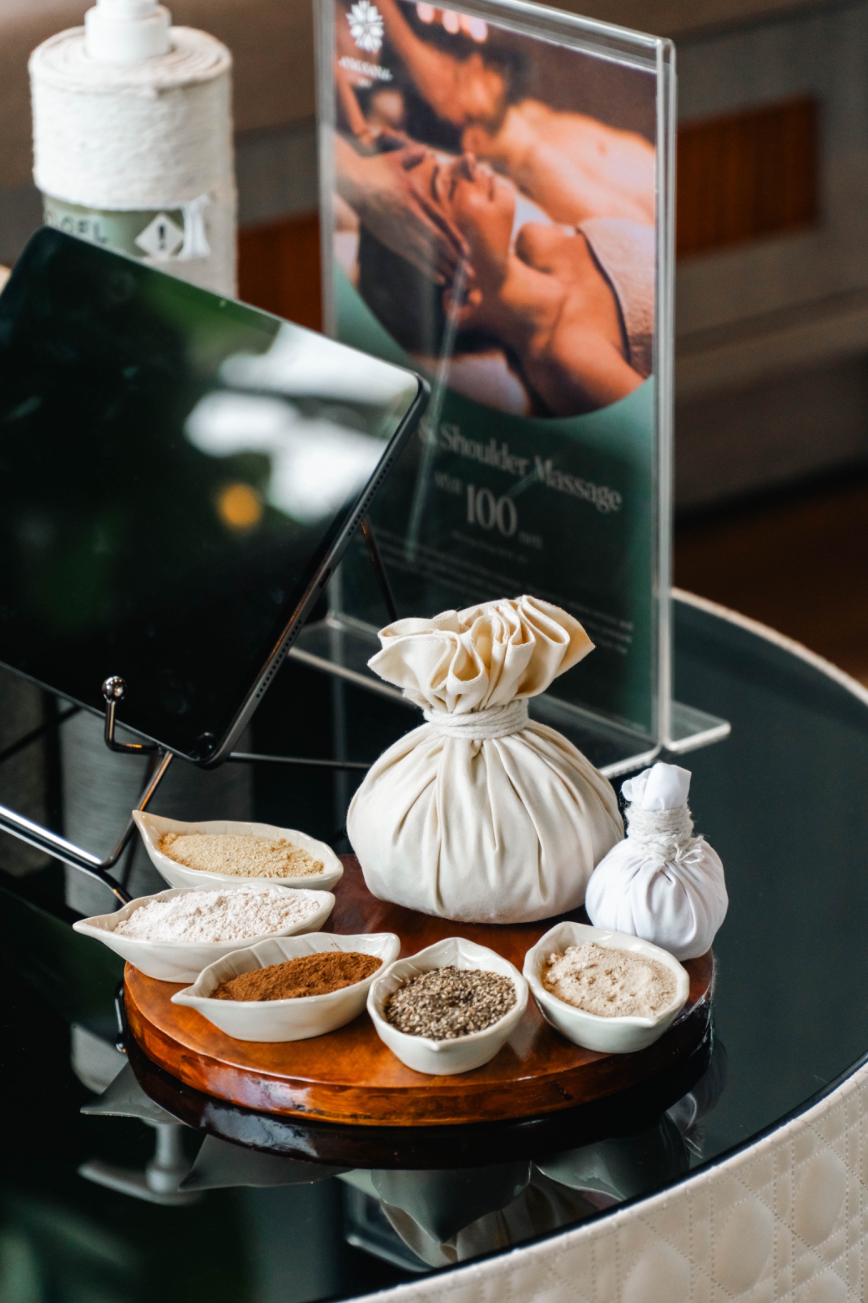 ANMYPN_Angsana Gallery